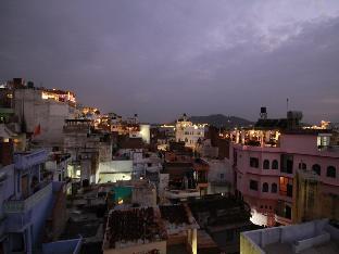 UDAI HAVELI HOTEL
