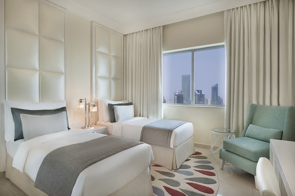 DAMAC MAISON  MALL STREET
