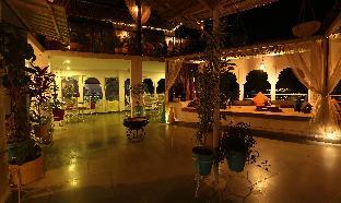 TREEBO UDAI NIWAS HOTEL