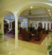 listing card gallery