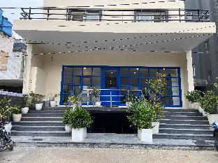 F9 HOTELS 343 MEERA BAGH PASCHIM VIHAR