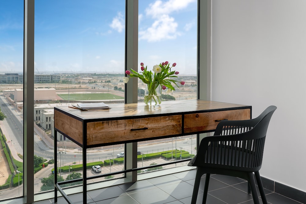 EMIRATES SPORTS HOTEL APARTMENTS
