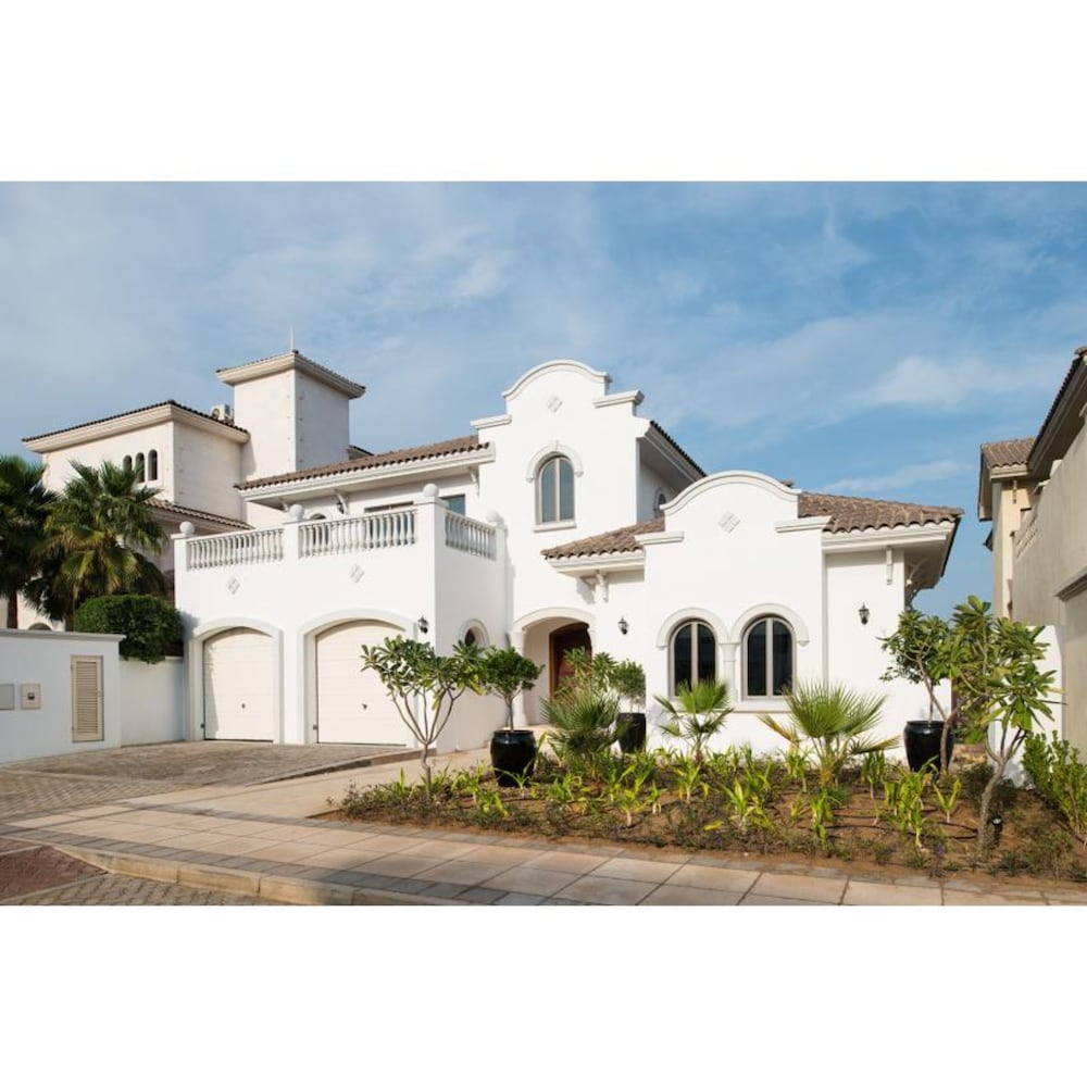NASMA LUXURY STAYS FROND L PALM JUMEIRAH