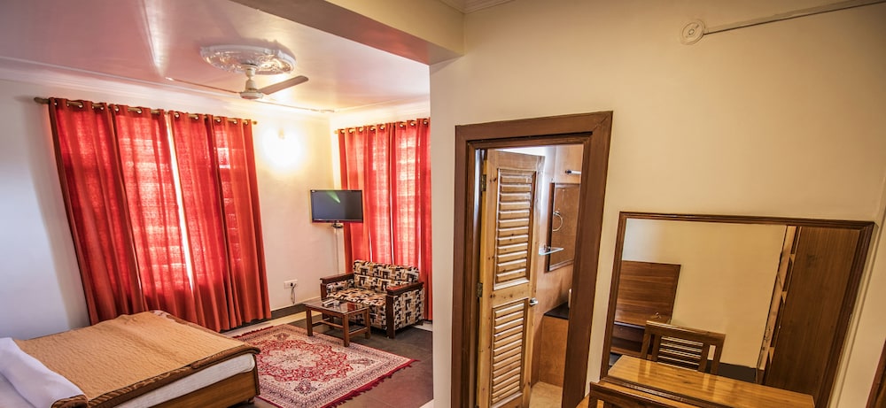 Lodge Dharamsala (The)