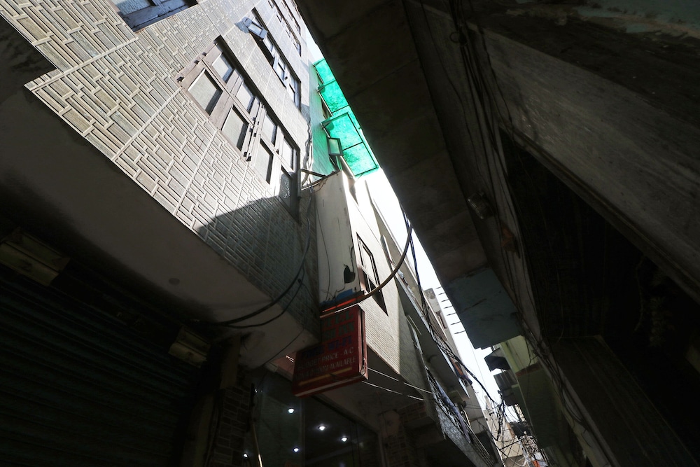 Mahesh Inn