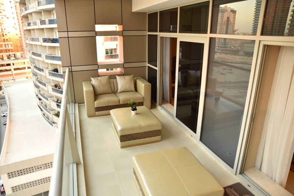 OSKENA VACATION HOMES THE MEDALIST TOWER SPORT CITY (ALSO KNOWN AS AL ASHRAFIA HOLIDAY SPORT CITY)