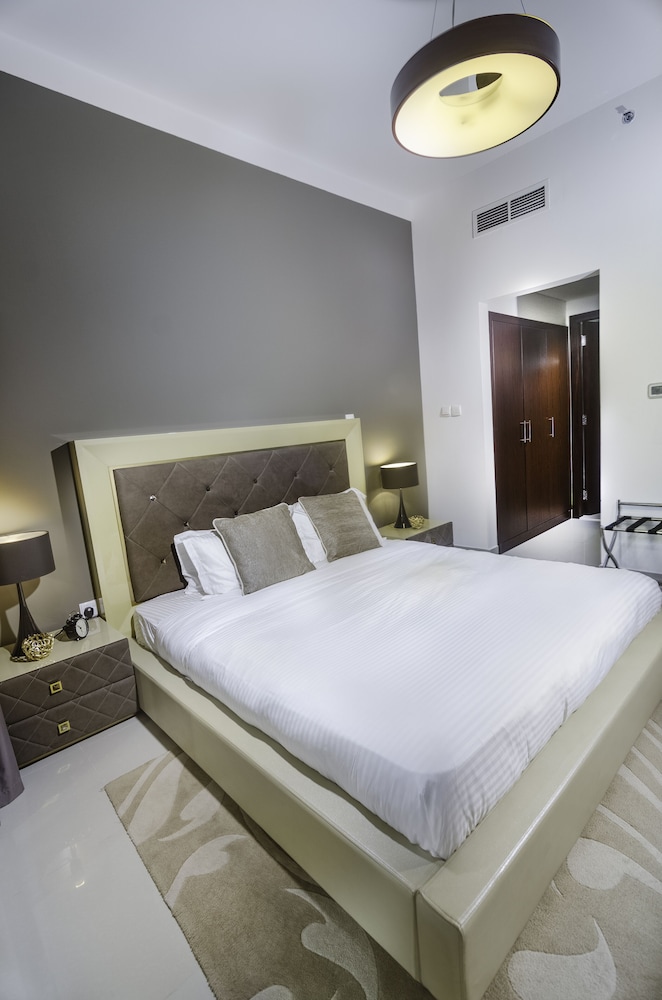 OSKENA VACATION HOMES THE MEDALIST TOWER SPORT CITY (ALSO KNOWN AS AL ASHRAFIA HOLIDAY SPORT CITY)