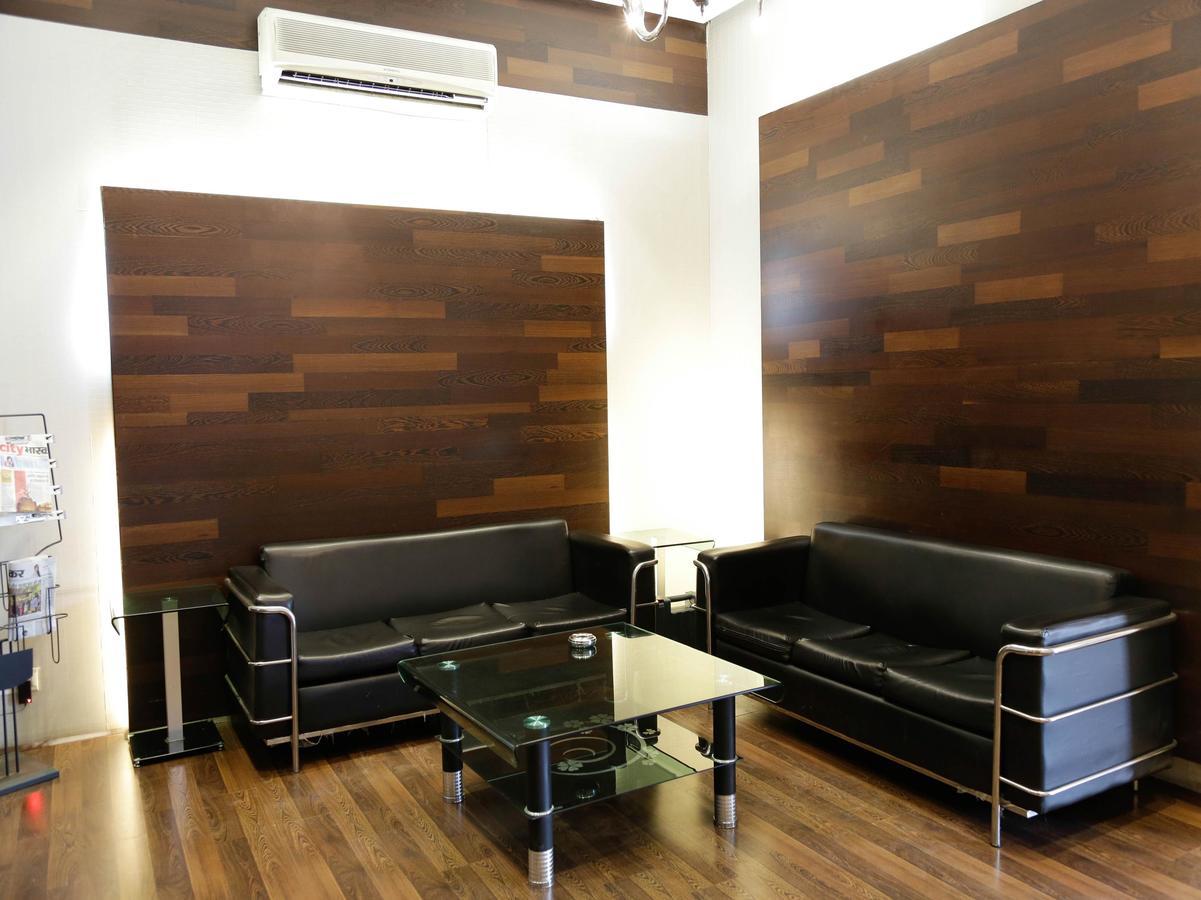 K MAHAVEER HOTEL