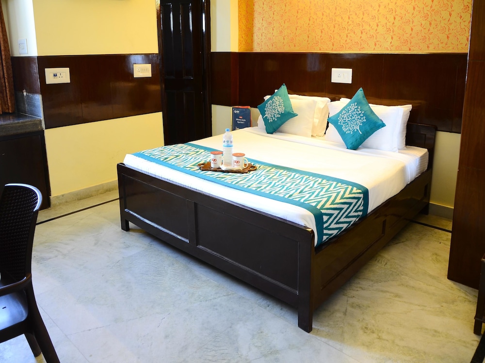 OYO 2259 MAHIPALPUR (NO FRONT DESK PLEASE CONTACT THE PROPERTY 5 DAYS BEFORE YOUR ARRIVAL)