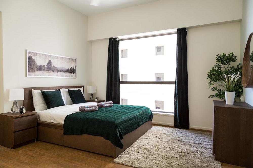 HIGUESTS SADAF 4 (ALSO KNOWN AS HIGUESTS VACATION HOMES SADAF 4 APARTMENT)