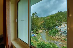 HOTEL EMERALD INN, Munnar
