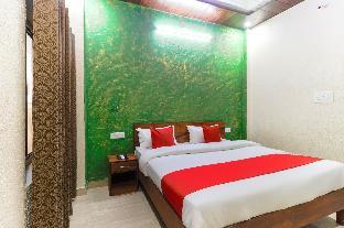 OYO 44068 HOTEL DEV RAJ