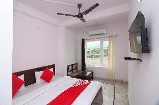 OYO 44236 HOTEL CHANDRA BAGHA